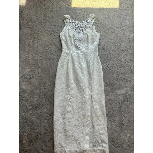 Vintage Cream Embroidered Lace Dress with Side Slit – Size S (Approx. 2/4) - Picture 2 of 11